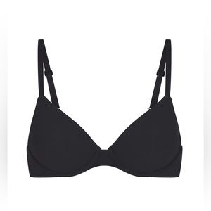NWT SKIMS FE T-SHIRT BRA ONYX